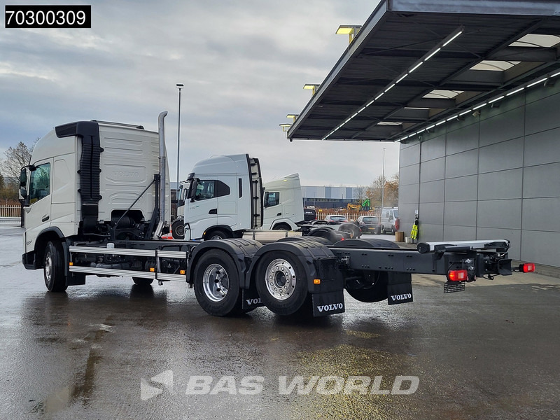 Volvo FMX 540 FMX 6X2 NEW chassis! Lift+steering Axle Engine PTO Full air suspension - Camión chasis: foto 2 Volvo FMX 540 FMX 6X2 NEW chassis! Lift+steering Axle Engine PTO Full air suspension - Camión chasis: foto 2
