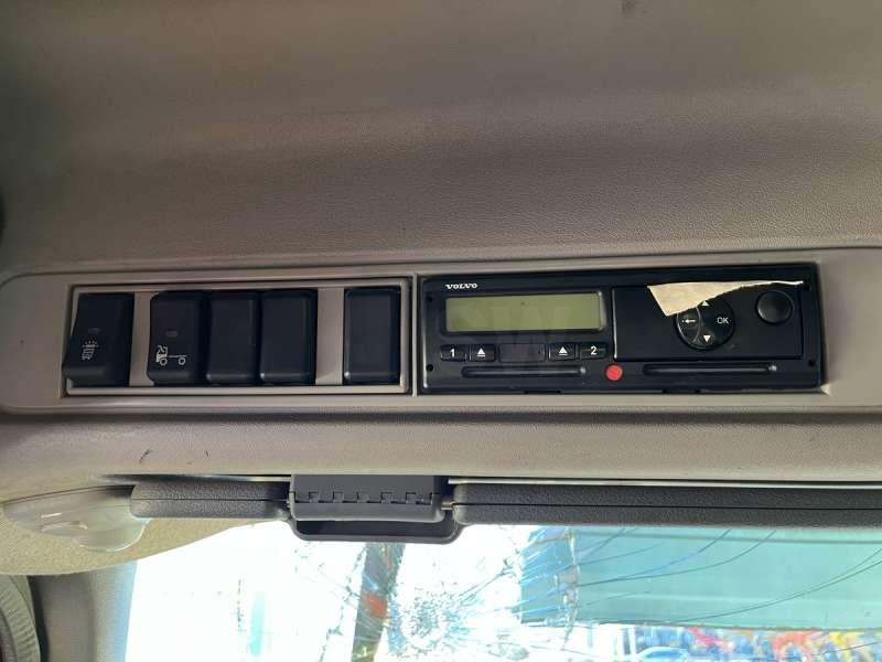 Cabeza tractora Volvo FH 480 4X2: foto 37