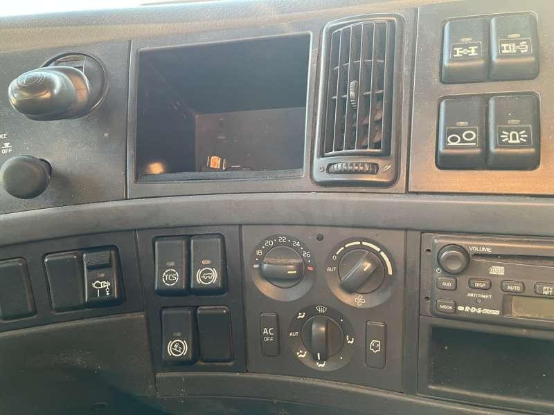 Cabeza tractora Volvo FH 480 4X2: foto 35