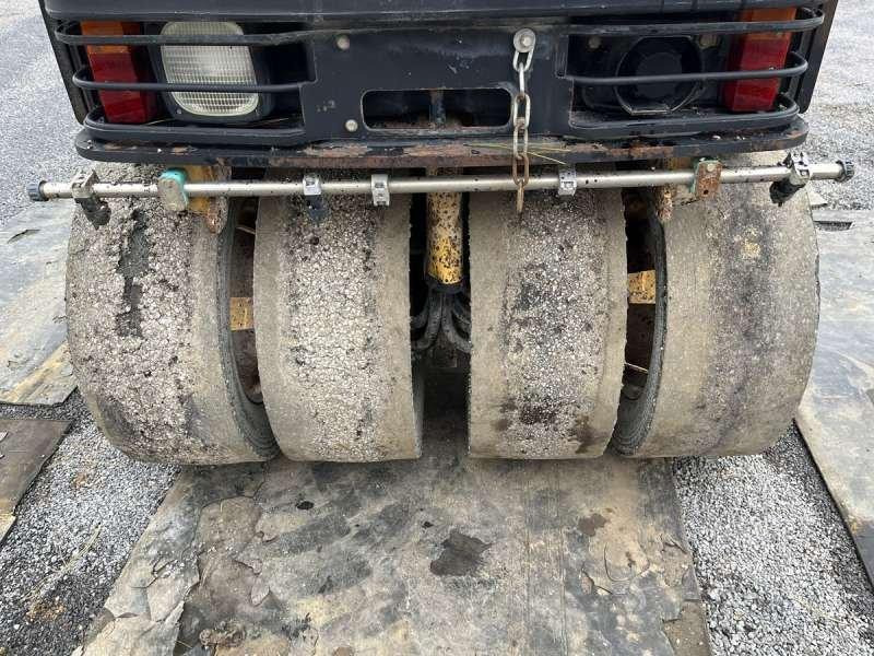 Leasing de Caterpillar CB225D Caterpillar CB225D: foto 22 Leasing de Caterpillar CB225D Caterpillar CB225D: foto 22