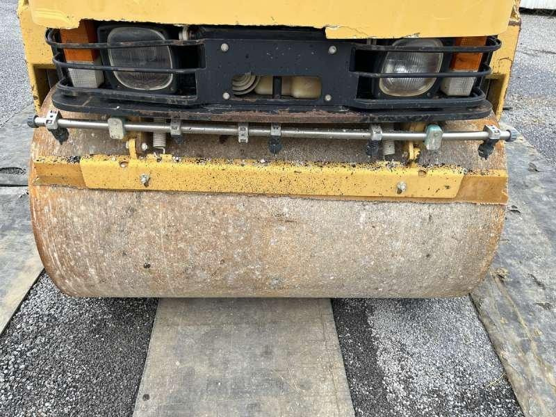 Leasing de Caterpillar CB225D Caterpillar CB225D: foto 11 Leasing de Caterpillar CB225D Caterpillar CB225D: foto 11