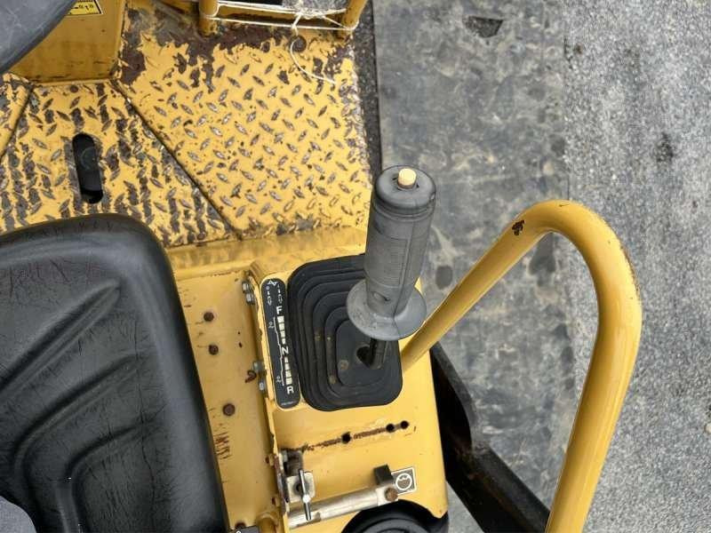 Leasing de Caterpillar CB225D Caterpillar CB225D: foto 36 Leasing de Caterpillar CB225D Caterpillar CB225D: foto 36