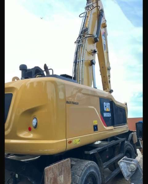 Caterpillar MH3022 - Manipulador de materiales: foto 3 Caterpillar MH3022 - Manipulador de materiales: foto 3