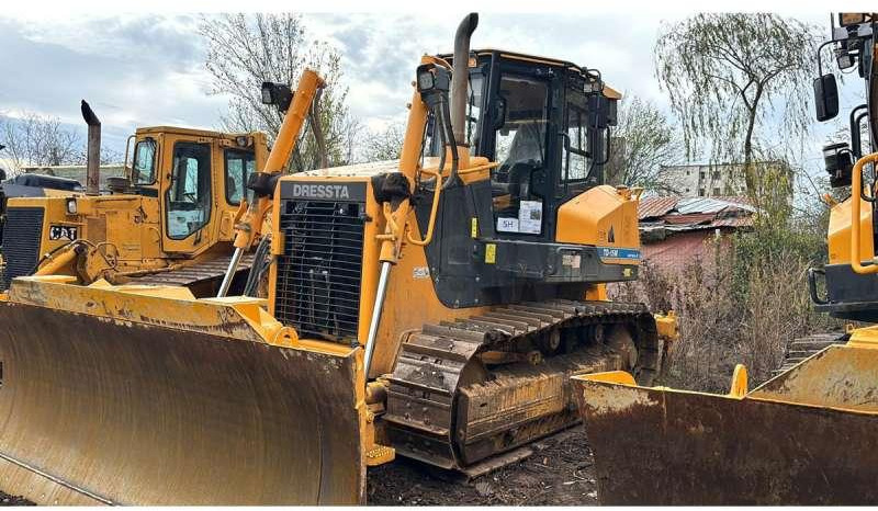 Dressta TD-15M SERIES2 - Bulldozer: foto 2 Dressta TD-15M SERIES2 - Bulldozer: foto 2