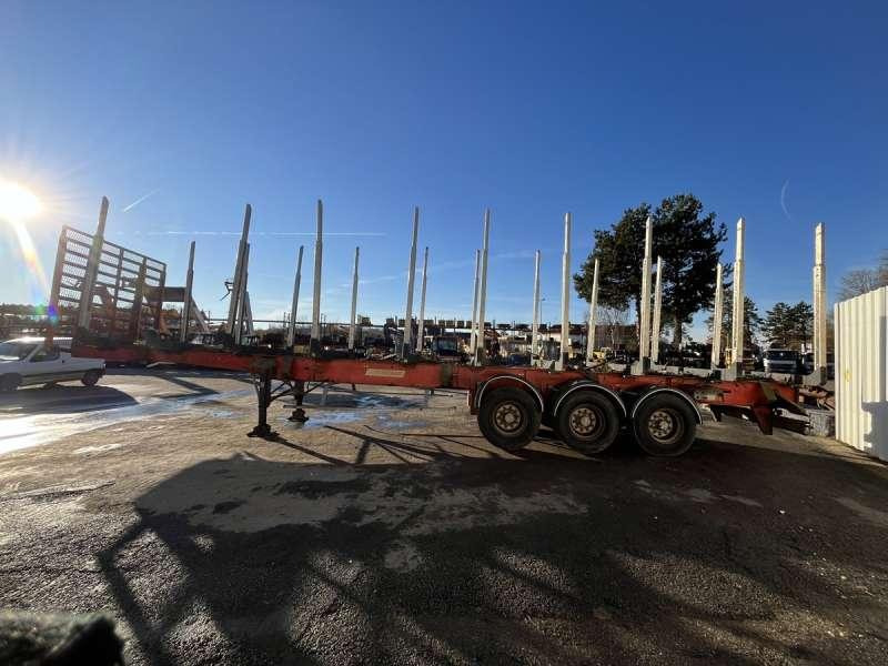 Fruehauf GRUMIERE 3 ESSIEUX - Semirremolque maderero: foto 4 Fruehauf GRUMIERE 3 ESSIEUX - Semirremolque maderero: foto 4