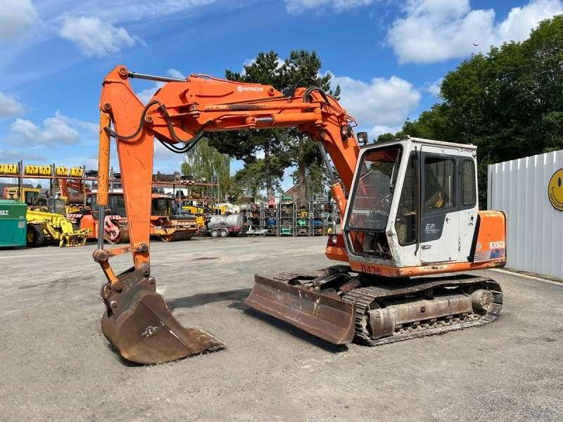 Hitachi EX60 - Excavadora de cadenas: foto 3 Hitachi EX60 - Excavadora de cadenas: foto 3