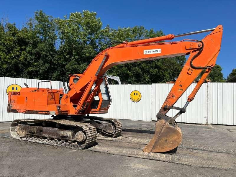 Hitachi UH073 - Excavadora de cadenas: foto 1 Hitachi UH073 - Excavadora de cadenas: foto 1