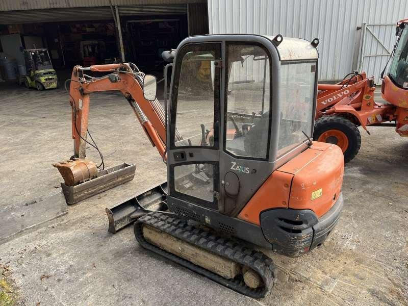Hitachi ZX25 CLR - Miniexcavadora: foto 5 Hitachi ZX25 CLR - Miniexcavadora: foto 5