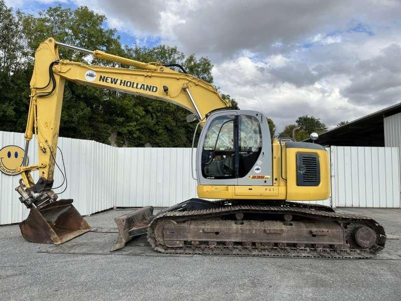 Kobelco SK235SRNLC-1ES - Excavadora de cadenas: foto 3 Kobelco SK235SRNLC-1ES - Excavadora de cadenas: foto 3