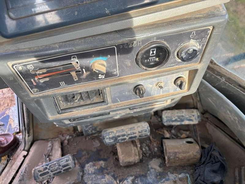 Bulldozer Komatsu D65EX-12: foto 30