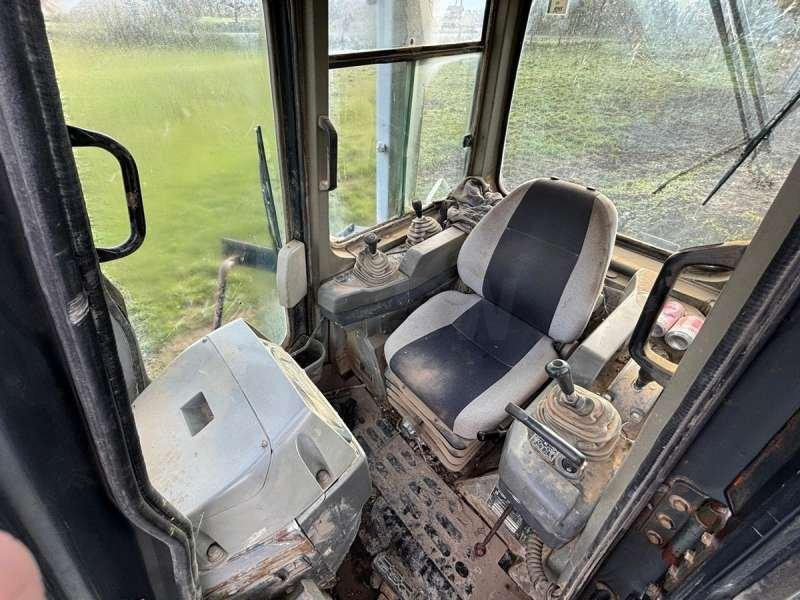 Bulldozer Komatsu D65EX-12: foto 16