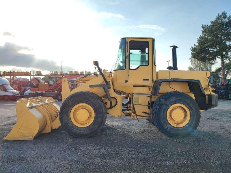 Komatsu WA270-3 - Cargadora de ruedas: foto 4 Komatsu WA270-3 - Cargadora de ruedas: foto 4