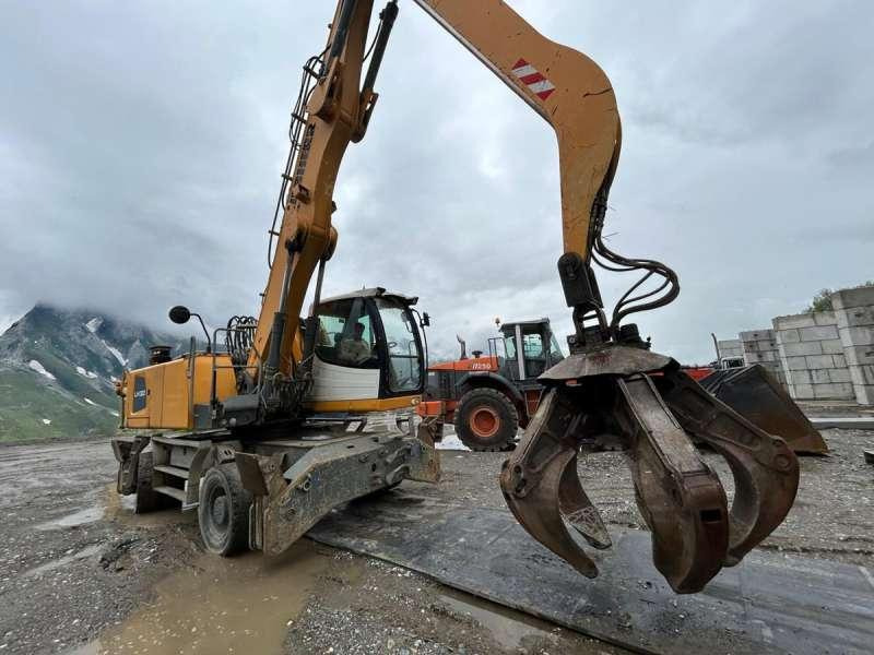 Liebherr LH30M LITRONIC - Manipulador de materiales: foto 5 Liebherr LH30M LITRONIC - Manipulador de materiales: foto 5