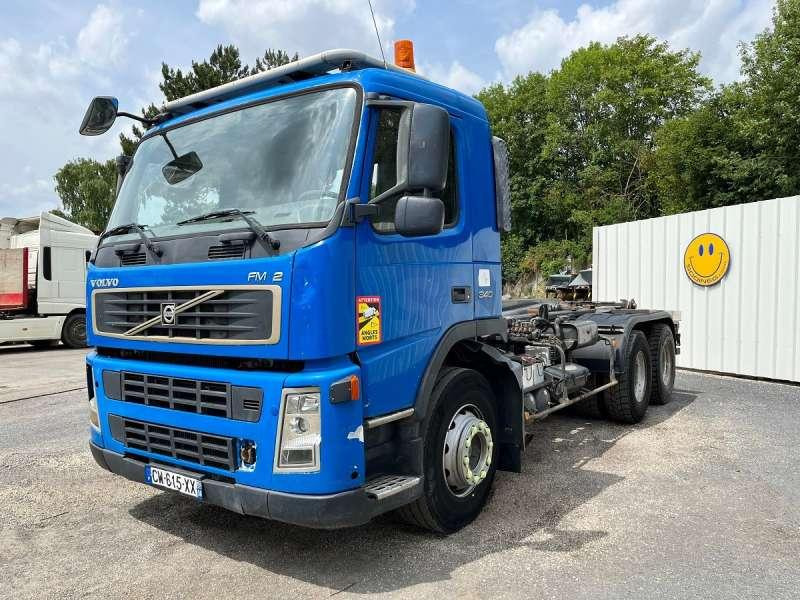 Volvo FM12 - 340 - Camión multibasculante: foto 2 Volvo FM12 - 340 - Camión multibasculante: foto 2