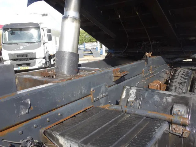 MAN 41-414 MEILLER KIPPER 8X4,MANUAL POMP - Camión volquete: foto 5 MAN 41-414 MEILLER KIPPER 8X4,MANUAL POMP - Camión volquete: foto 5