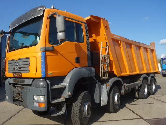 MAN TGA 41-440 8X6 MANUAL GEARBOX 22M3 MEILLER TIPPER - Camión volquete: foto 3 MAN TGA 41-440 8X6 MANUAL GEARBOX 22M3 MEILLER TIPPER - Camión volquete: foto 3