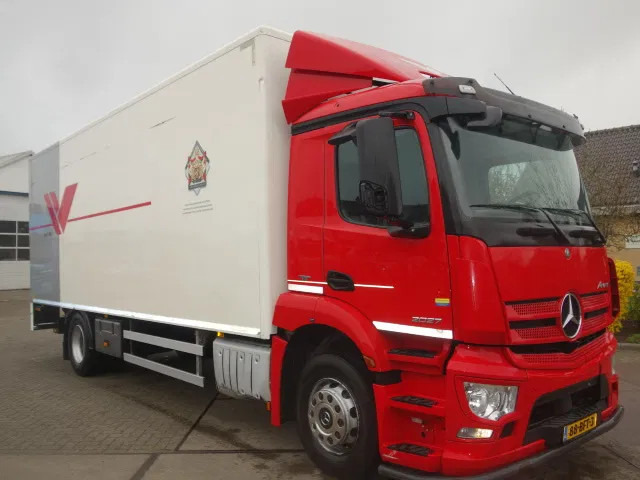 Mercedes-Benz Antos 2027 - Camión caja cerrada: foto 3 Mercedes-Benz Antos 2027 - Camión caja cerrada: foto 3