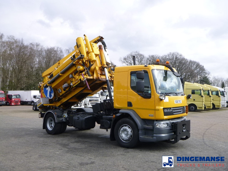DAF LF 55.220 4x2 RHD Whale vacuum tank 7.5 m3 - Limpieza de alcantarillado: foto 2 DAF LF 55.220 4x2 RHD Whale vacuum tank 7.5 m3 - Limpieza de alcantarillado: foto 2
