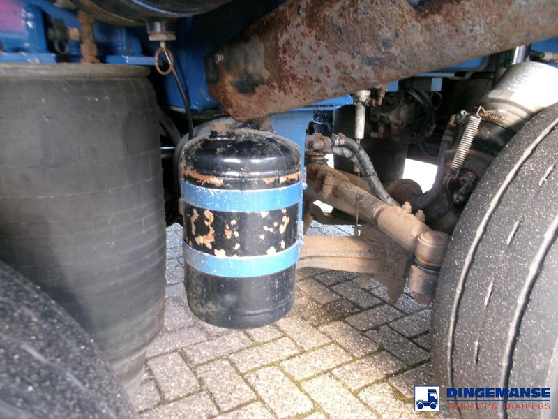 Semirremolque góndola rebajadas Goldhofer 3-axle lowbed trailer STZ-V 3-33/80A 56 t / ext. 13.6 m: foto 11 Semirremolque góndola rebajadas Goldhofer 3-axle lowbed trailer STZ-V 3-33/80A 56 t / ext. 13.6 m: foto 11