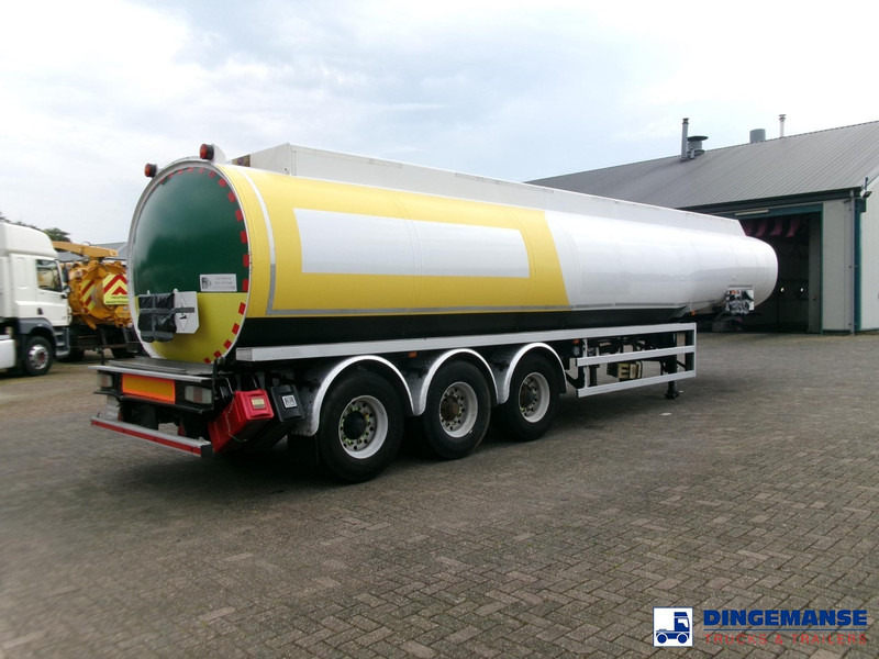 Lakeland Fuel tank alu 43 m3 / 6 comp - Semirremolque cisterna: foto 4 Lakeland Fuel tank alu 43 m3 / 6 comp - Semirremolque cisterna: foto 4