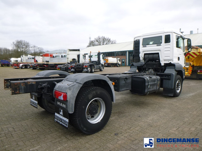 MAN TGS 19.360 4X2 BBS manual Euro 2 chassis + PTO - Camión chasis: foto 4 MAN TGS 19.360 4X2 BBS manual Euro 2 chassis + PTO - Camión chasis: foto 4