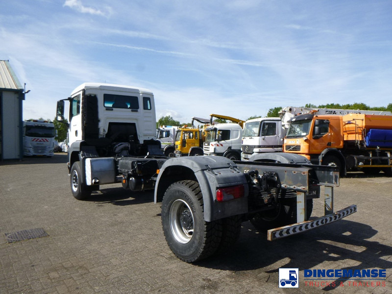 MAN TGS 19.360 4X2 BBS manual Euro 2 chassis + PTO - Camión chasis: foto 4 MAN TGS 19.360 4X2 BBS manual Euro 2 chassis + PTO - Camión chasis: foto 4