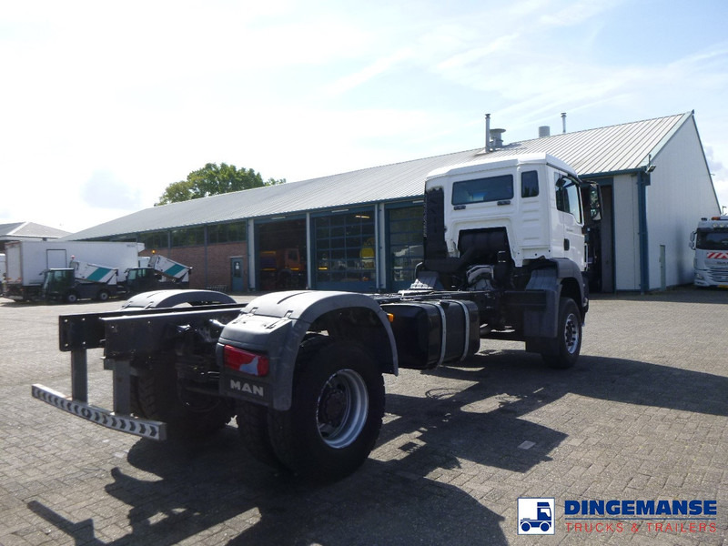 MAN TGS 19.360 4X2 BBS manual Euro 2 chassis + PTO - Camión chasis: foto 3 MAN TGS 19.360 4X2 BBS manual Euro 2 chassis + PTO - Camión chasis: foto 3