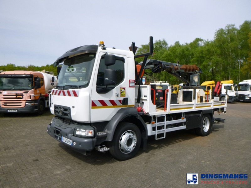 Renault D 240 DTI 4x2 + Risa G2T drilling installation - Perforadora: foto 1 Renault D 240 DTI 4x2 + Risa G2T drilling installation - Perforadora: foto 1