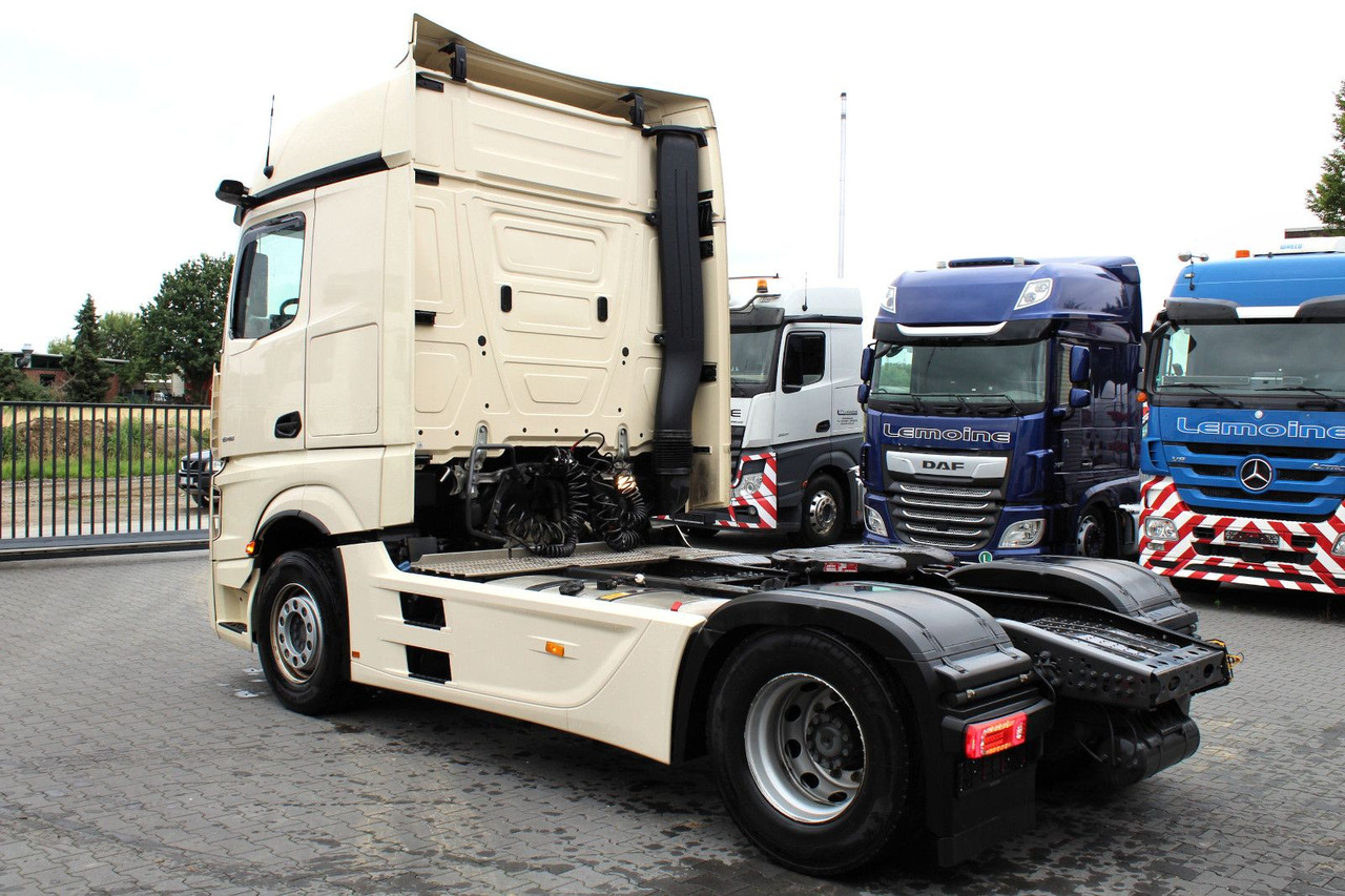 Mercedes-Benz Actros 1848 LS 4x2 BigSpace (MP5) Vollverspoiler - Cabeza tractora: foto 5 Mercedes-Benz Actros 1848 LS 4x2 BigSpace (MP5) Vollverspoiler - Cabeza tractora: foto 5