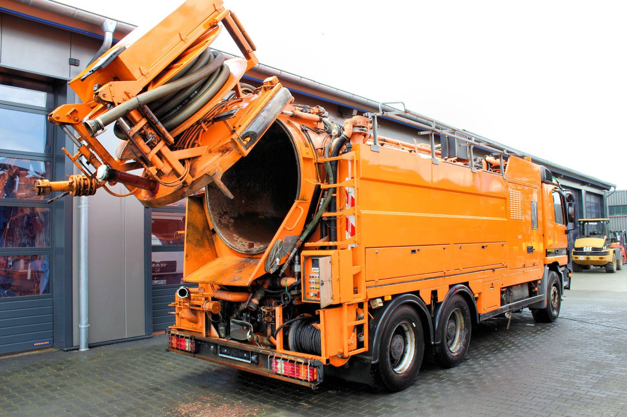 Mercedes-Benz Actros 2653 6x4 V8 Müller 16m³ Saug u.Spül-Kombi - Limpieza de alcantarillado: foto 5 Mercedes-Benz Actros 2653 6x4 V8 Müller 16m³ Saug u.Spül-Kombi - Limpieza de alcantarillado: foto 5