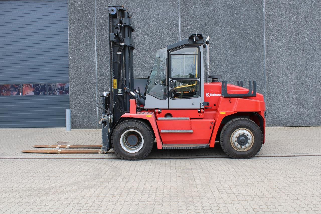 Kalmar DCE90-6 - Carretilla elevadora diésel: foto 1 Kalmar DCE90-6 - Carretilla elevadora diésel: foto 1