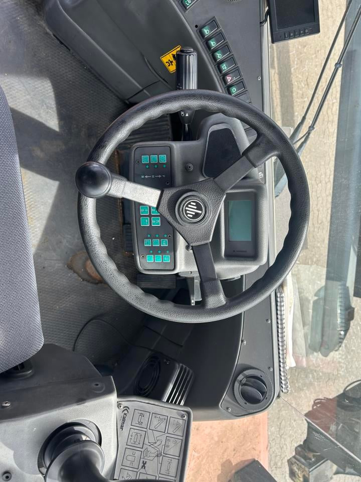 Kalmar DRF450-65C5X - Reach stacker: foto 4 Kalmar DRF450-65C5X - Reach stacker: foto 4