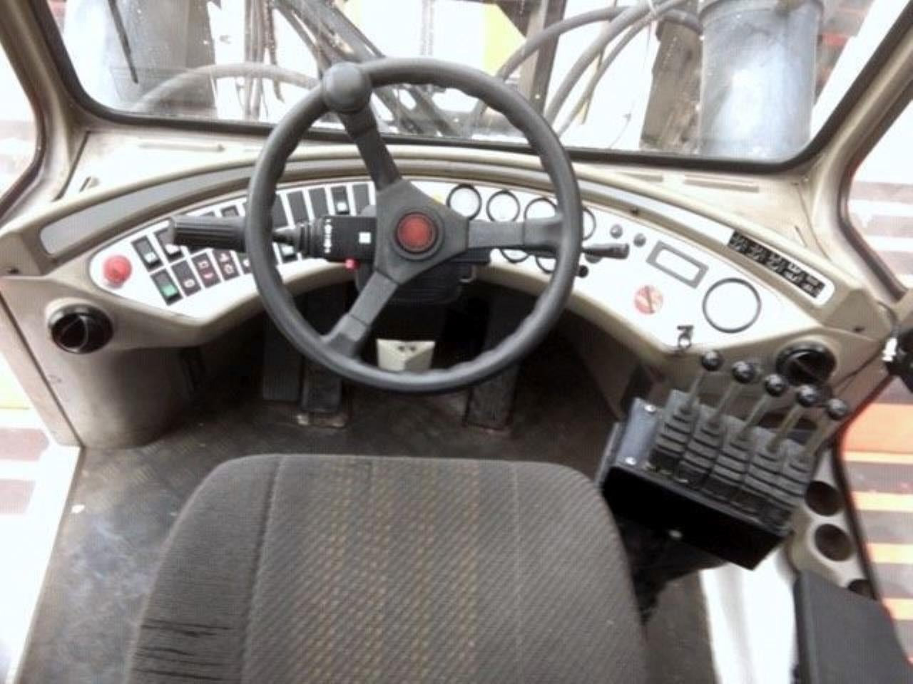 SveTruck 45120-57 - Carretilla elevadora diésel: foto 4 SveTruck 45120-57 - Carretilla elevadora diésel: foto 4