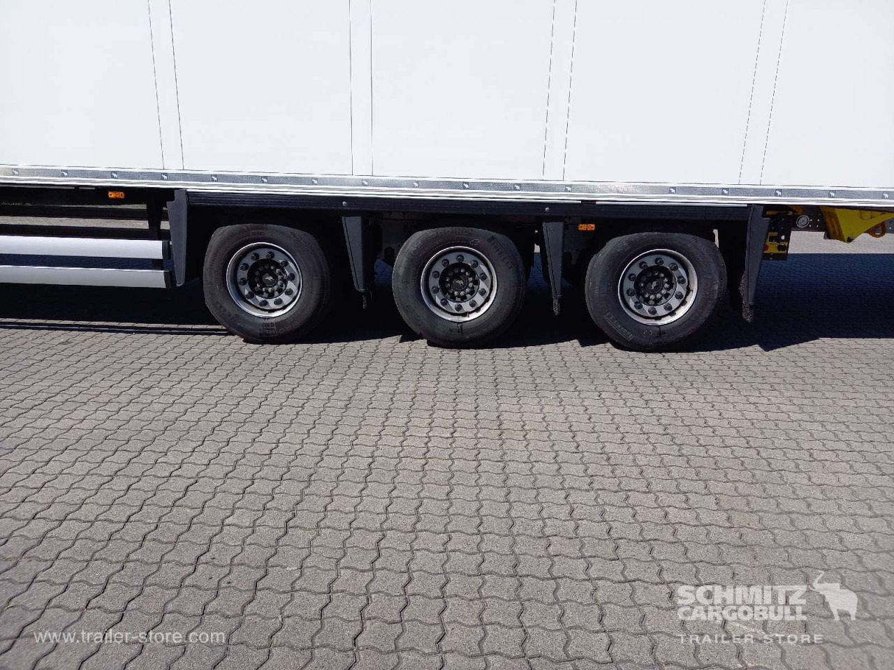 SCHMITZ Auflieger Tiefkühler Mega - Semirremolque isotérmico: foto 4 SCHMITZ Auflieger Tiefkühler Mega - Semirremolque isotérmico: foto 4