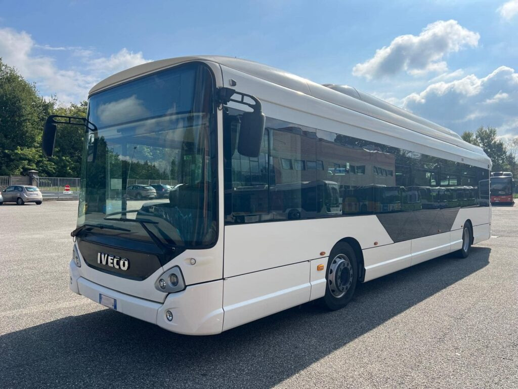 N.1 IVECO GX330ELEC – Anno 2019 - Autobús urbano: foto 1 N.1 IVECO GX330ELEC – Anno 2019 - Autobús urbano: foto 1