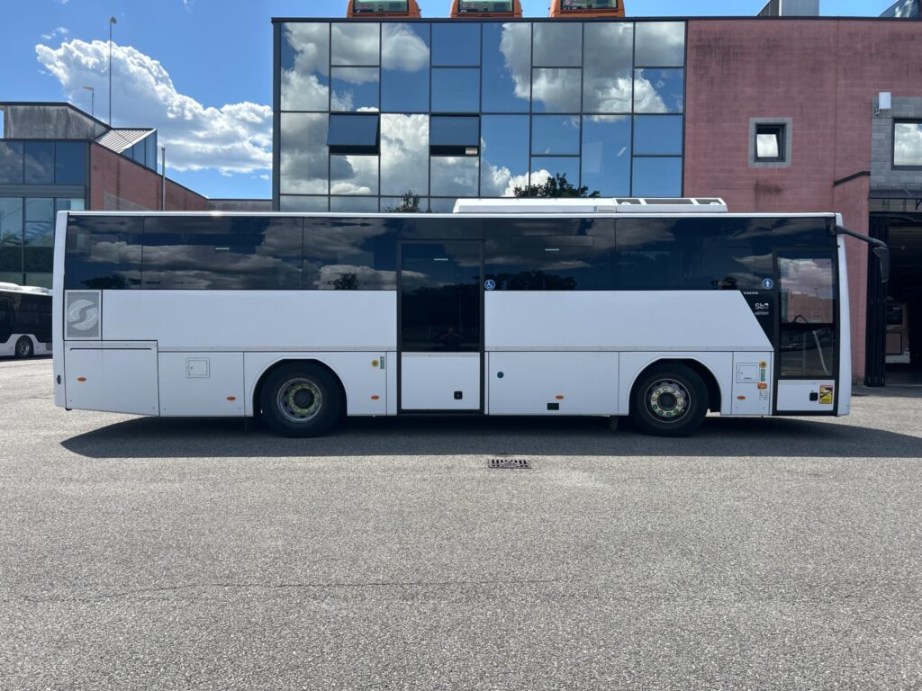 N.1 VOLVO MIDI SUNSUNDEGUI – Anno 2022 - Autobús suburbano: foto 4 N.1 VOLVO MIDI SUNSUNDEGUI – Anno 2022 - Autobús suburbano: foto 4