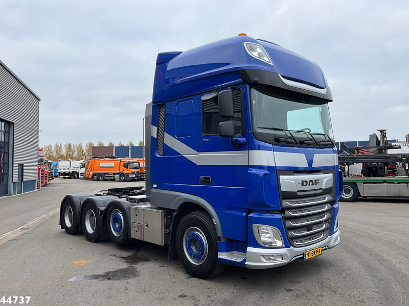 DAF FTM XF 530 8x4 Euro 6 ZF Intarder - Cabeza tractora: foto 4 DAF FTM XF 530 8x4 Euro 6 ZF Intarder - Cabeza tractora: foto 4