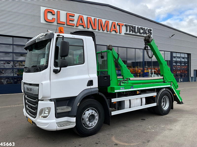 DAF FA CF 290 Hyvalift 12 Ton portaalarmsysteem - Camión portacontenedor de cadenas: foto 1 DAF FA CF 290 Hyvalift 12 Ton portaalarmsysteem - Camión portacontenedor de cadenas: foto 1