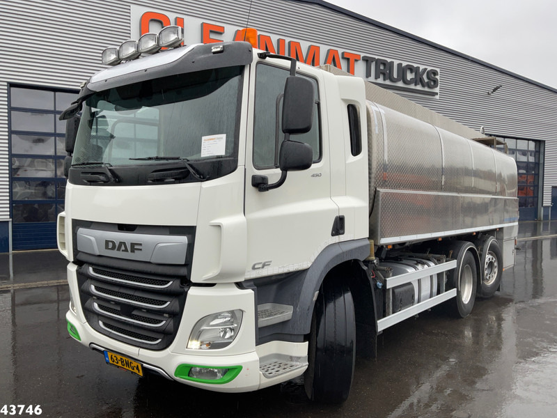 DAF FAN CF 450 Euro 6 RVS Milchtank - Camión cisterna: foto 1 DAF FAN CF 450 Euro 6 RVS Milchtank - Camión cisterna: foto 1