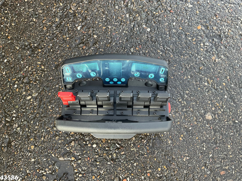 Camión de basura DAF FAN XD 340 Hiab 23 Tonmeter laadkraan: foto 13 Camión de basura DAF FAN XD 340 Hiab 23 Tonmeter laadkraan: foto 13