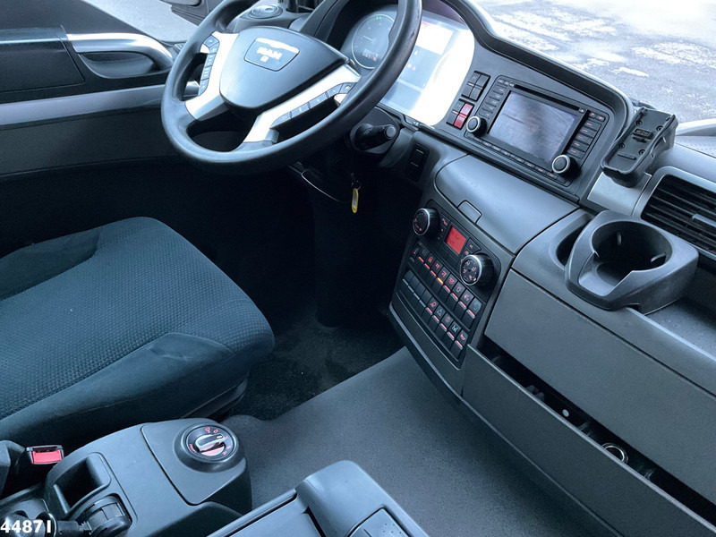 Camión multibasculante MAN TGS 35.440 8x4 HMF 16 Tonmeter Z-kraan: foto 15 Camión multibasculante MAN TGS 35.440 8x4 HMF 16 Tonmeter Z-kraan: foto 15