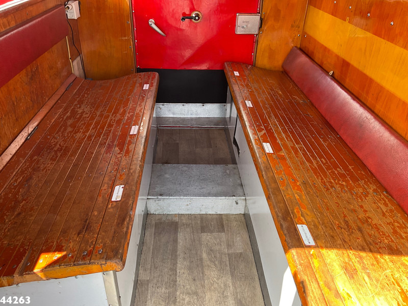 Camión de bomberos Mercedes-Benz LF 311 Oldtimer Feuerwehrfahrzeug Just 35.940 km!: foto 18 Camión de bomberos Mercedes-Benz LF 311 Oldtimer Feuerwehrfahrzeug Just 35.940 km!: foto 18