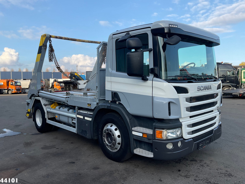 Scania P 280 Euro 6 14 Ton portaalarmsysteem - Camión portacontenedor de cadenas: foto 2 Scania P 280 Euro 6 14 Ton portaalarmsysteem - Camión portacontenedor de cadenas: foto 2