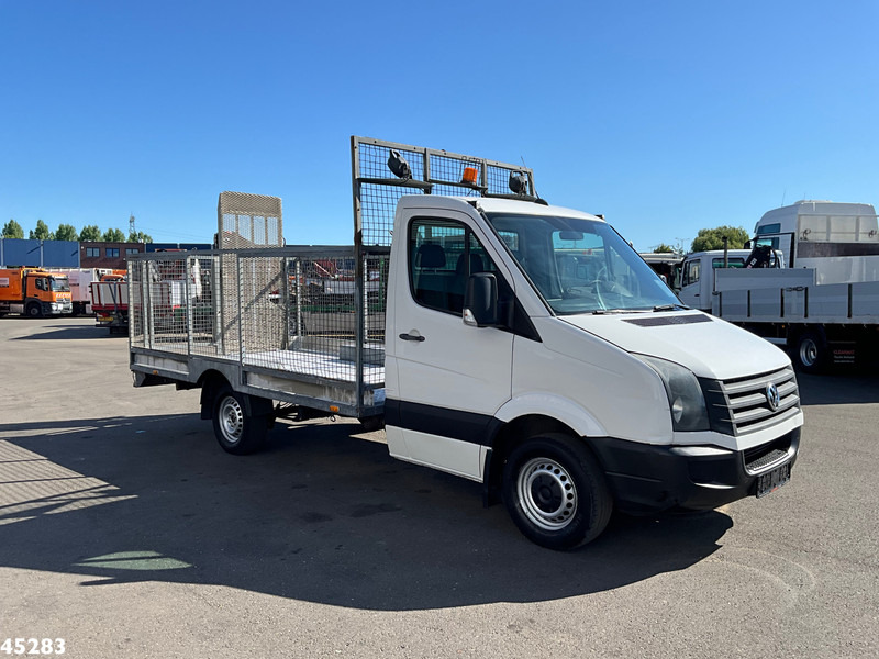 Volkswagen Crafter 35 2.0 Manual met Oprijramp - Camión caja abierta: foto 4 Volkswagen Crafter 35 2.0 Manual met Oprijramp - Camión caja abierta: foto 4