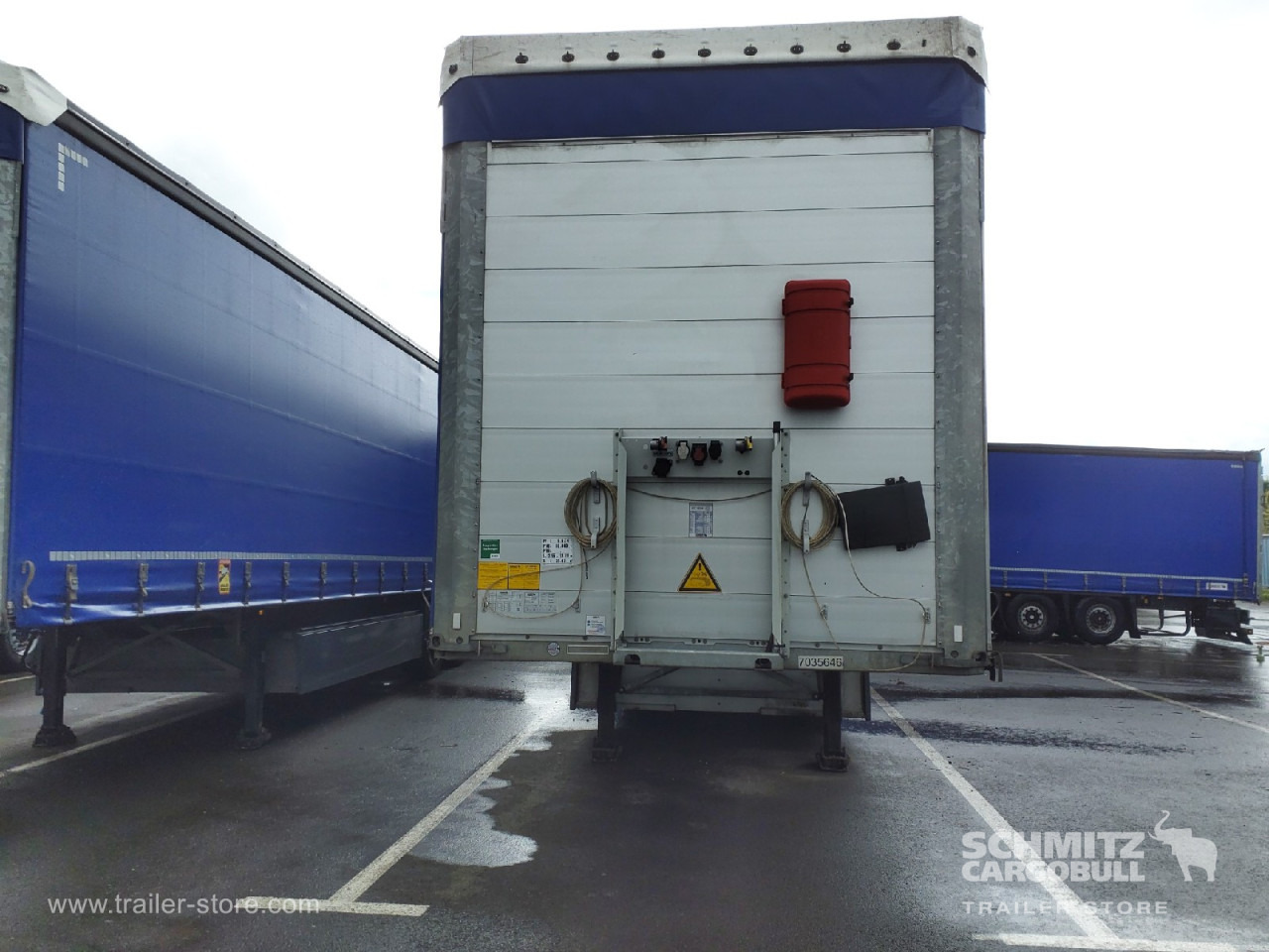 SCHMITZ Curtainsider Standard - Semirremolque lona: foto 2 SCHMITZ Curtainsider Standard - Semirremolque lona: foto 2