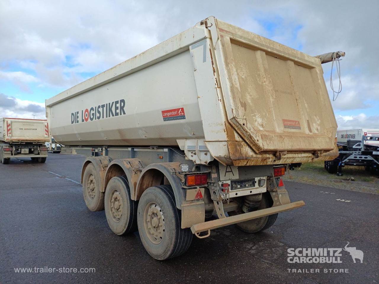 LANGENDORF Auflieger Kipper Stahlrundmulde 24m³ - Semirremolque volquete: foto 5 LANGENDORF Auflieger Kipper Stahlrundmulde 24m³ - Semirremolque volquete: foto 5
