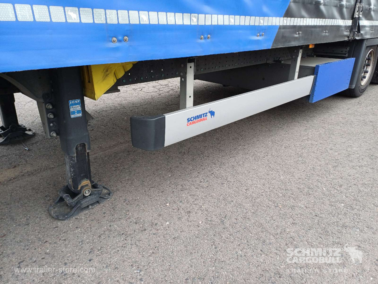 SCHMITZ Auflieger Curtainsider Mega - Semirremolque lona: foto 3 SCHMITZ Auflieger Curtainsider Mega - Semirremolque lona: foto 3