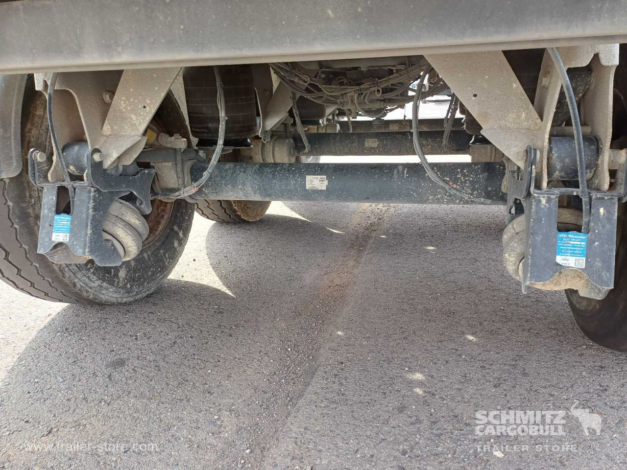 Semirremolque volquete SCHMITZ Auflieger Kipper Stahlrundmulde 28m³: foto 11