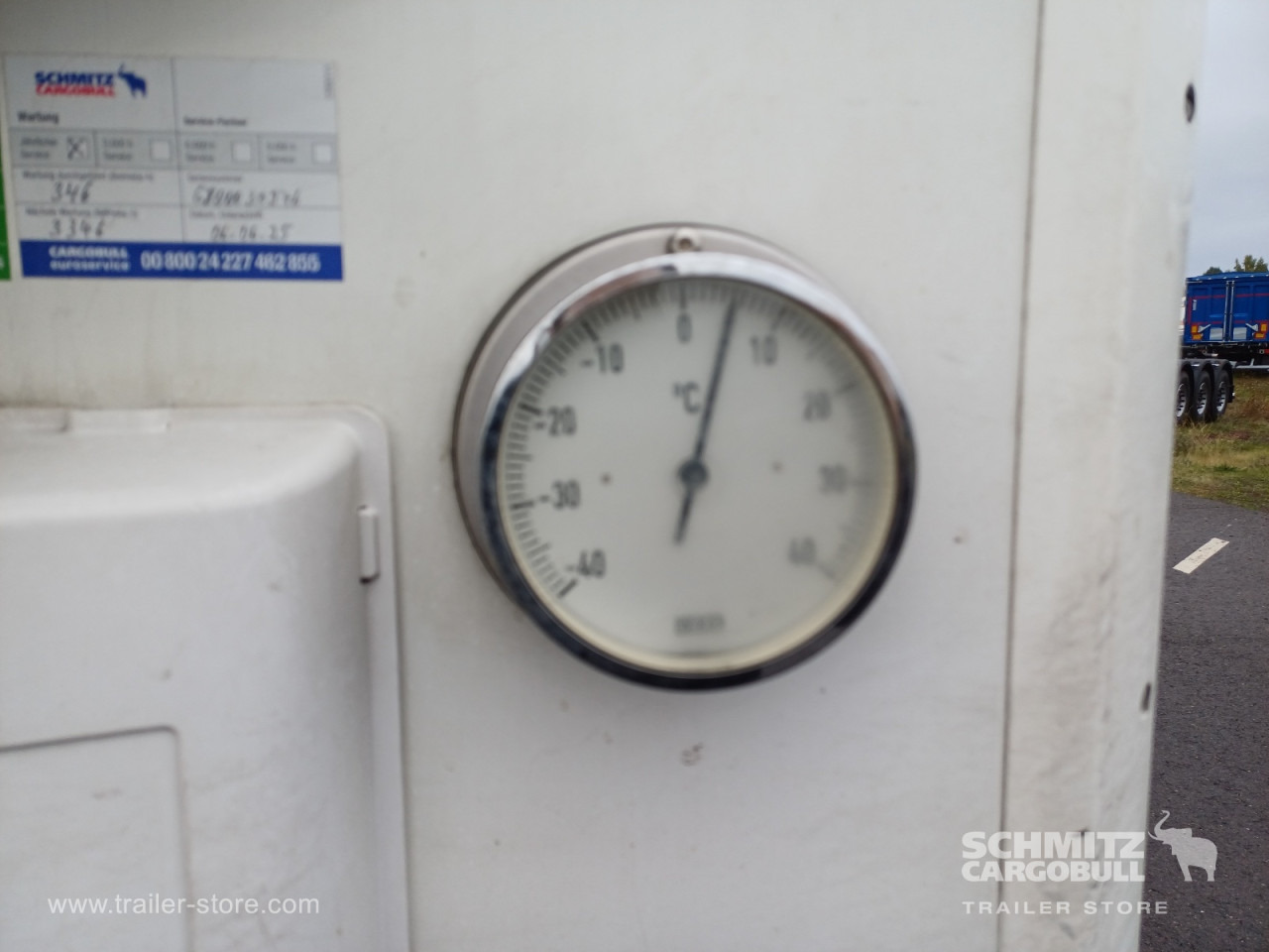 SCHMITZ Auflieger Tiefkühler Fleischhang - Semirremolque isotérmico: foto 5 SCHMITZ Auflieger Tiefkühler Fleischhang - Semirremolque isotérmico: foto 5