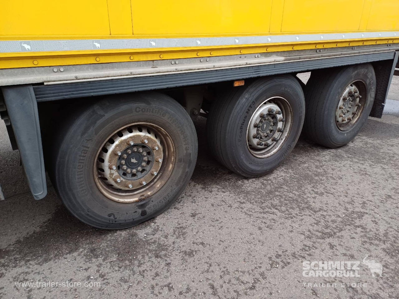 SCHMITZ Auflieger Trockenfrachtkoffer Standard - Semirremolque caja cerrada: foto 2 SCHMITZ Auflieger Trockenfrachtkoffer Standard - Semirremolque caja cerrada: foto 2